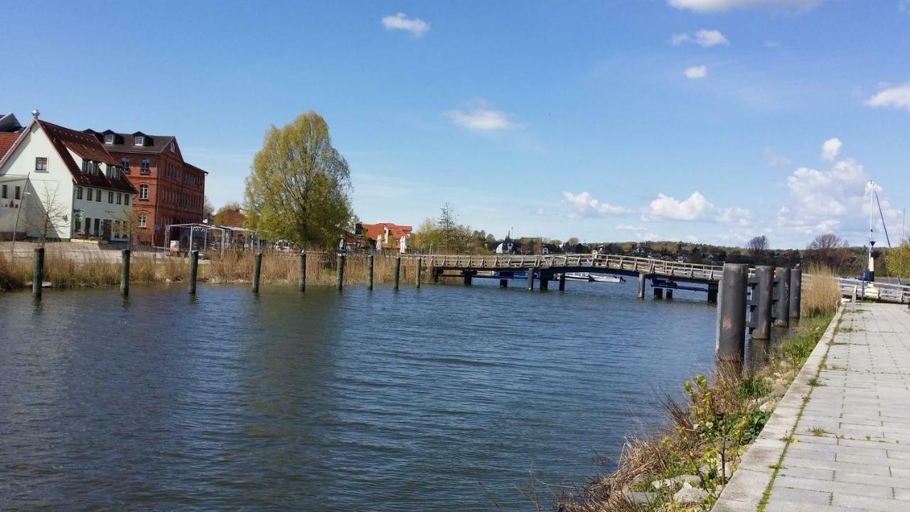 Ferienhaus Storchenweg Mahlzow Esterno foto