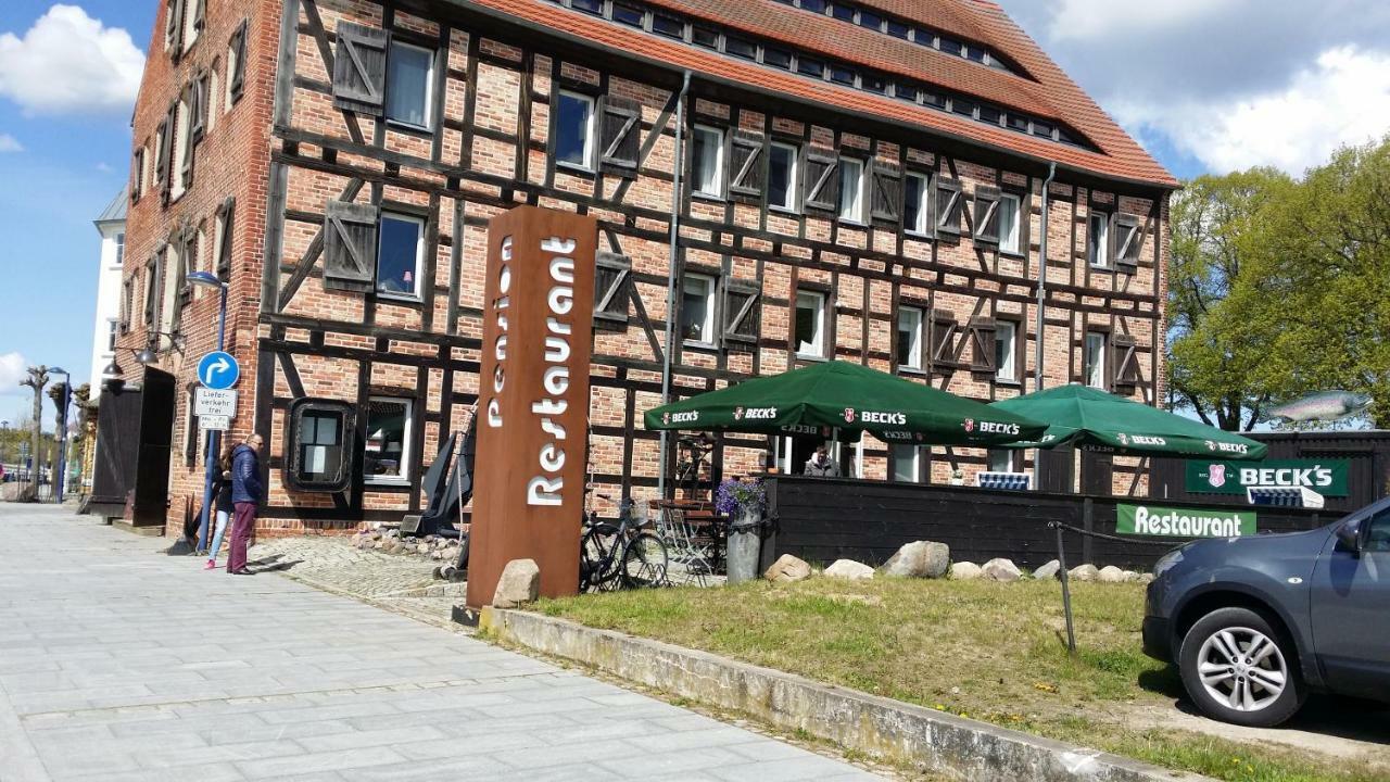 Ferienhaus Storchenweg Mahlzow Esterno foto